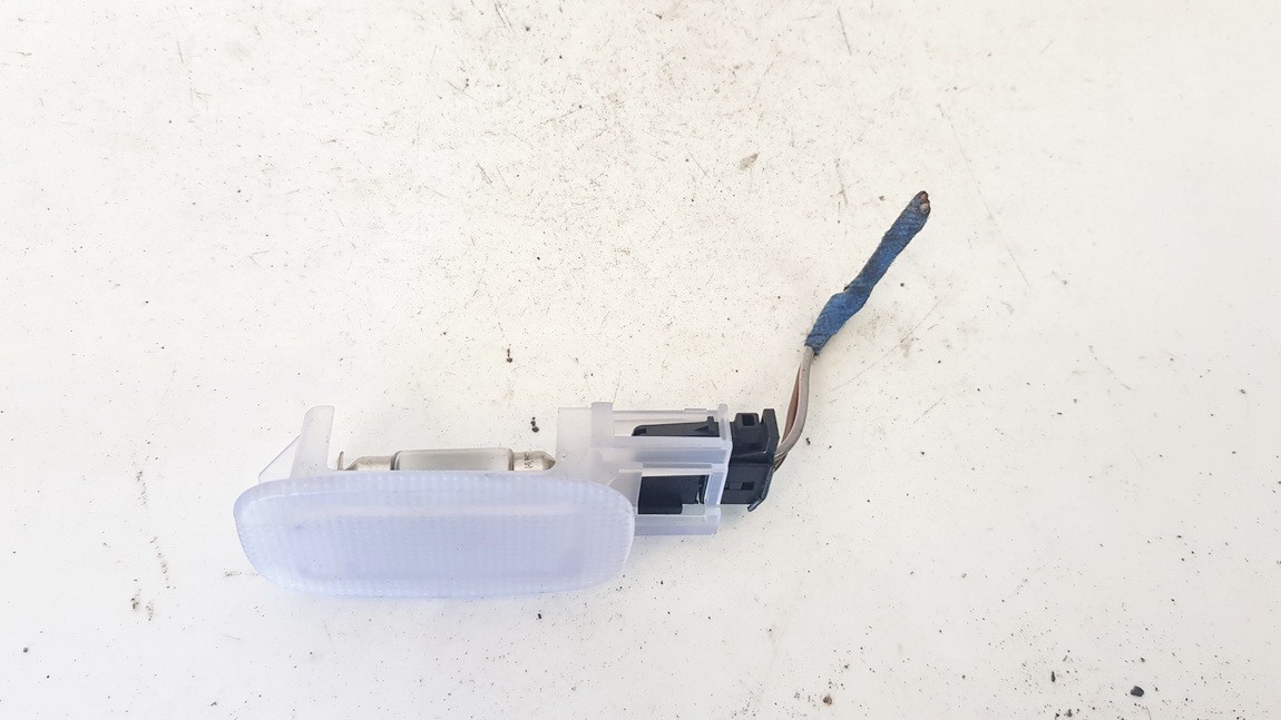 Toyota Urban Cruiser 2010 Lampka wnętrza