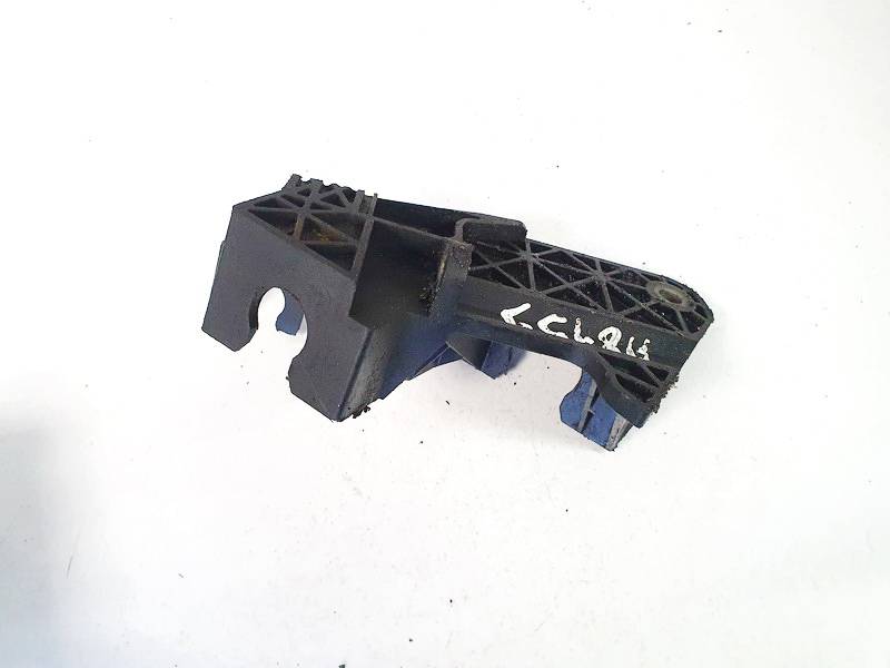 8G9N7474AC Volvo V70 2008 Citas daļas