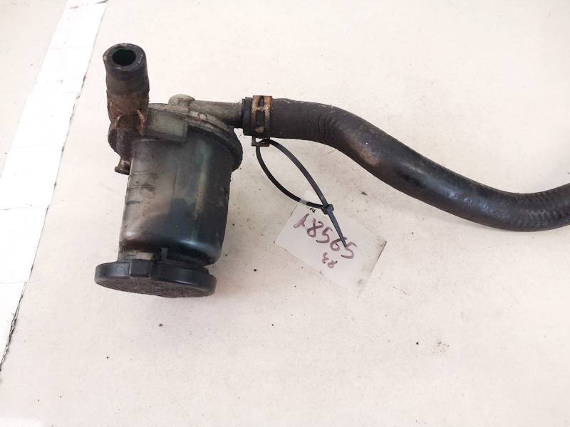 used used Power Steering Pump Oil Reservoir Tank Toyota Avensis 2004 2