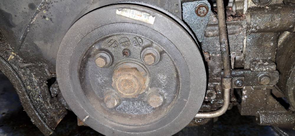 Volvo XC 70 2002 Kampiakselin hammasratas (hihnapyörä / levy)