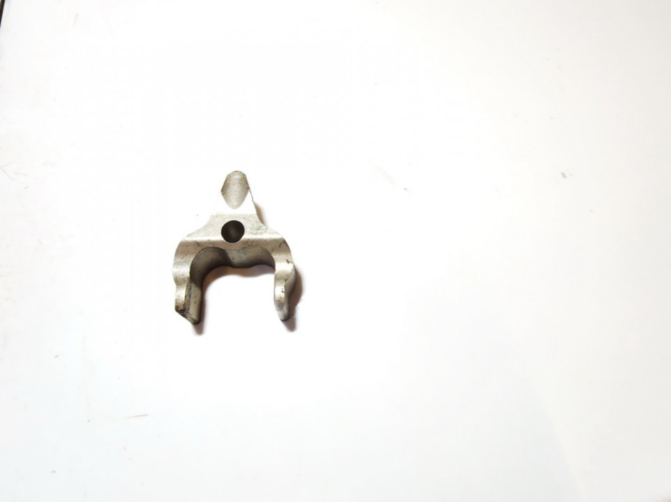 used used Injector Holder BMW 1Series 2009 2.0L EIS01323616 Used