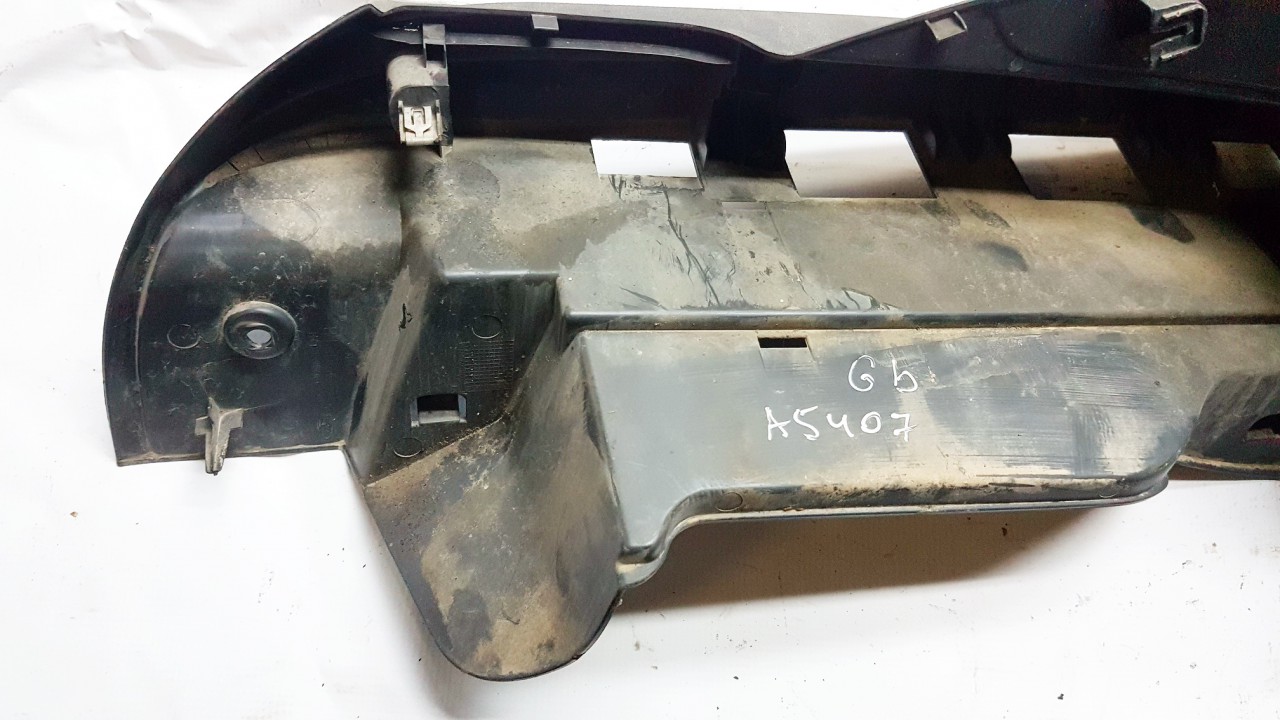 4M51A613C46 Ford Focus 2005 Wykończenie wnętrza (plastikowe elementy) - Thumbnail 2