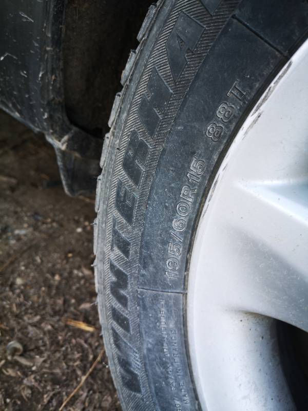 4X100 Toyota Corolla 2003 Komplet Kół Zimowych R15 - Thumbnail 6