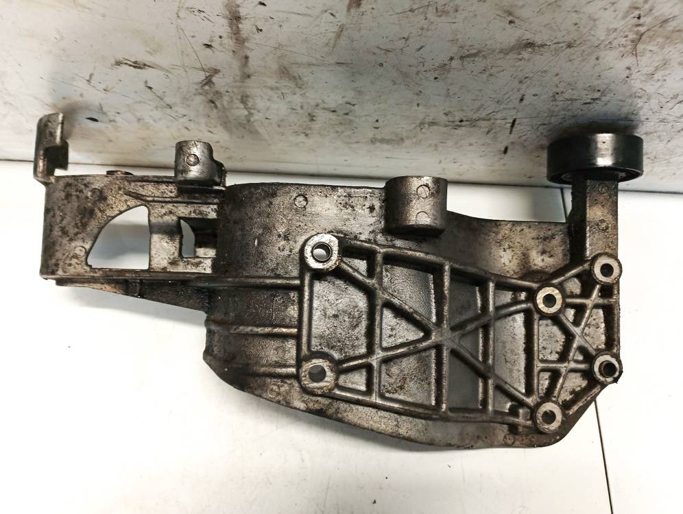 55199961 Alfa-Romeo 159 2006 Variklio kronsteinas ir Greiciu dezes kronsteinas - Thumbnail 2