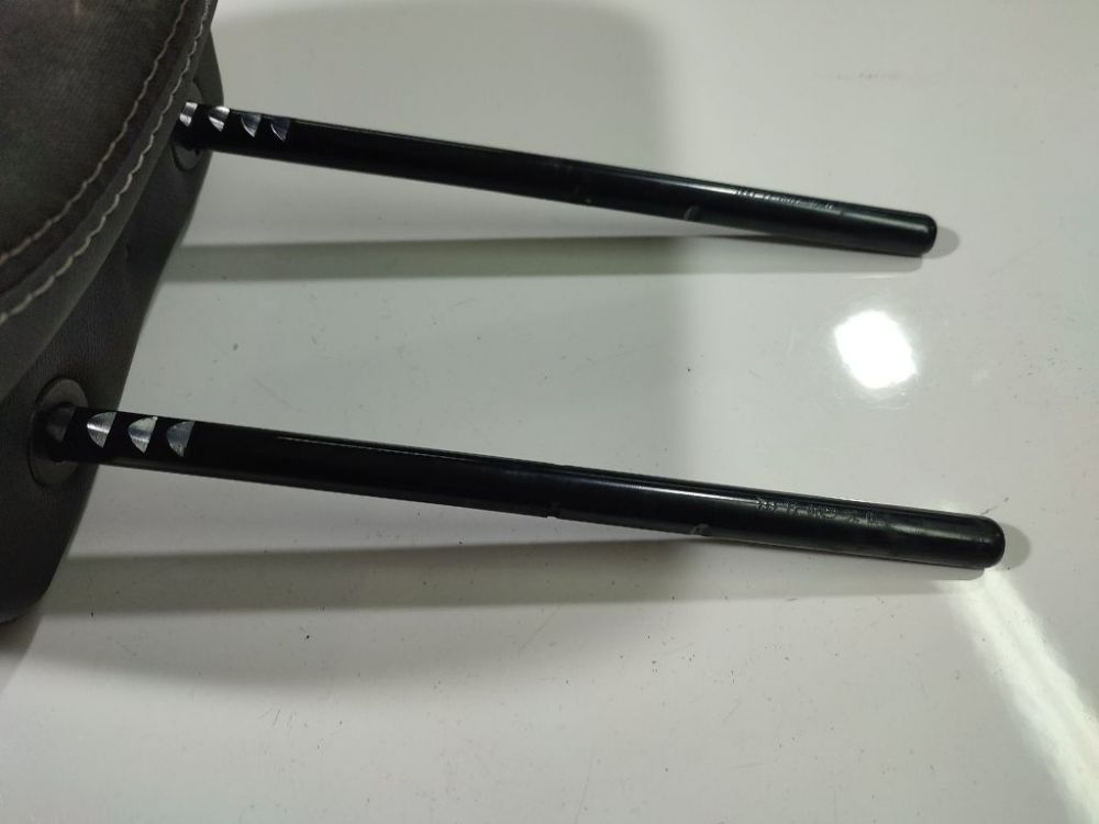 Renault Laguna 2012 Reposacabezas del asiento - Thumbnail 2