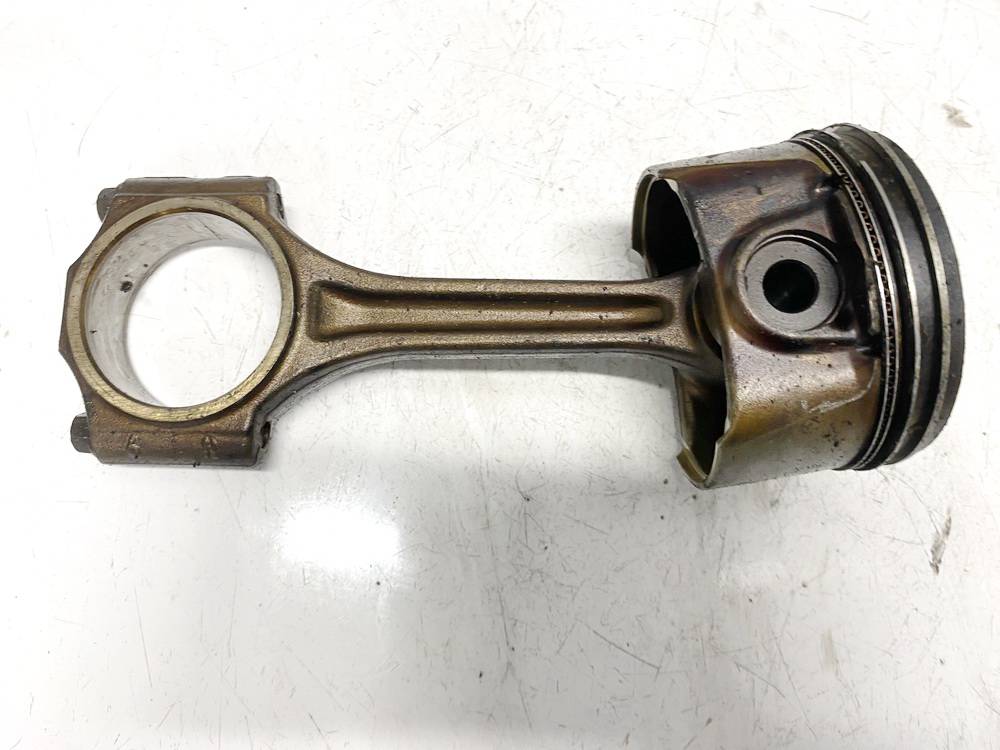 SAAB 9-3 2002 Stumoklis su svaistikliu