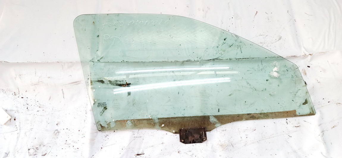 43R00021 Ford Mondeo 1997 Door-Drop Glass - FRONT RIGHT