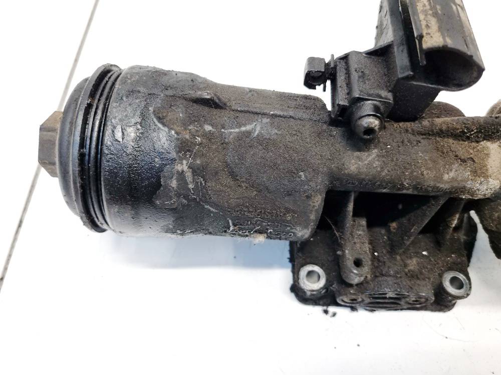 045115389G Skoda Octavia 2006 SOPORTE FILTRO ACEITE, Tapa del filtro de aceite - Thumbnail 2