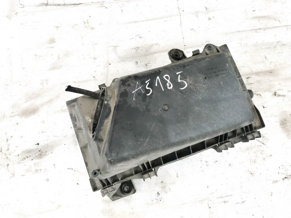 1J01296207 Skoda Octavia 1999 Air filter box