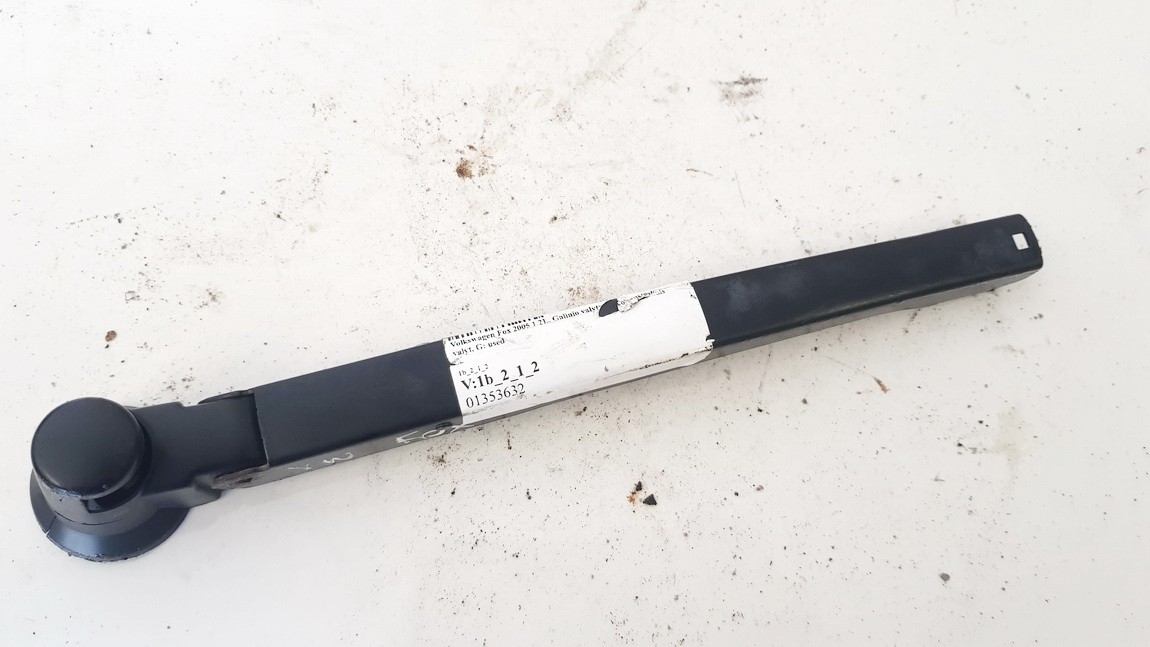 Volkswagen Fox 2005 Galinio valytuvo svirtele (galinis valytuvo kotelis) G.