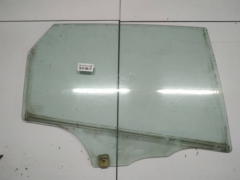 AS2 Mazda 3 2008 Боковое окно - задний правый