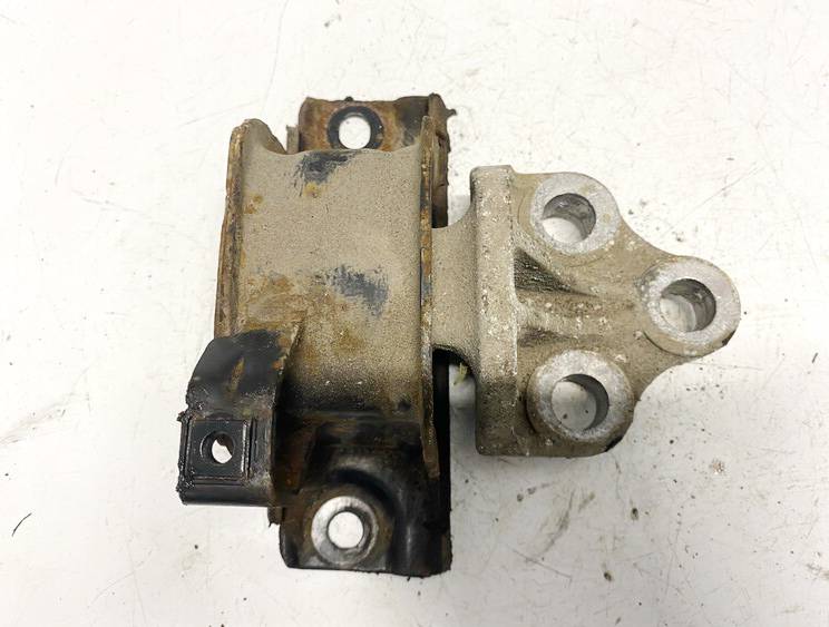 468646740 Opel Corsa 2008 Support moteur