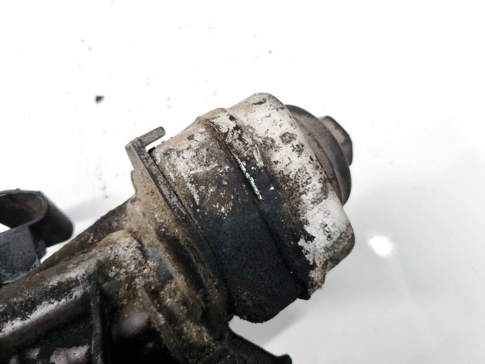 028117021L Skoda Octavia 2006 Eļļas dzesētājs - Thumbnail 3