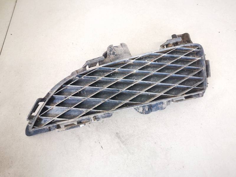 BP4K50C21 Mazda 3 2005 Bumper Grille - FRONT LEFT