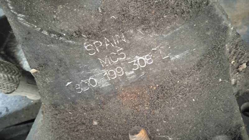 8D0199308L Volkswagen Passat 1998 Engine Mount Bracket and Gearbox Mount Bracket - Thumbnail 4