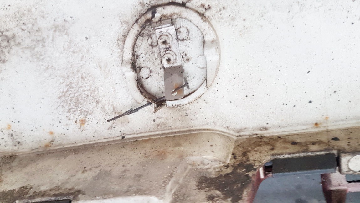 Opel Vectra 2004 Tow Hook Cover (bumper towing cap) - REAR - Thumbnail 2