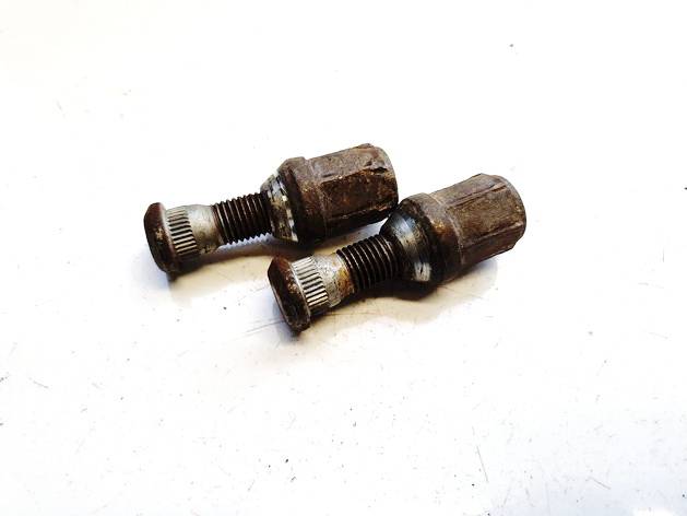 Lexus RX - CLASS 2008 Zestaw śrub kół - Thumbnail 3