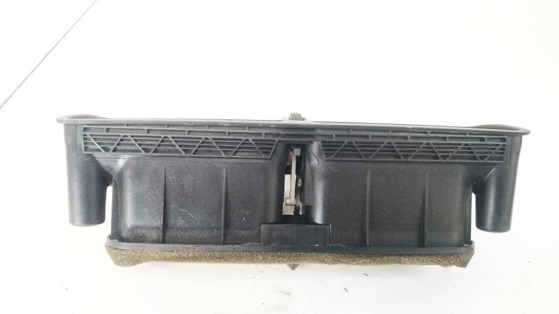 1J0819728C Volkswagen Golf 2001 Dash Vent (Air Vent Grille) - Thumbnail 2