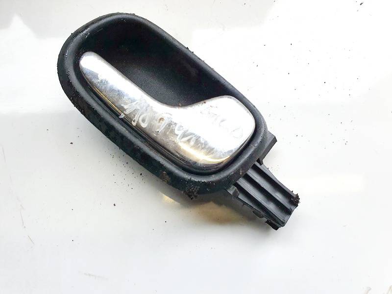 8D0839020 Audi A4 1997 Door Handle Interior - REAR RIGHT