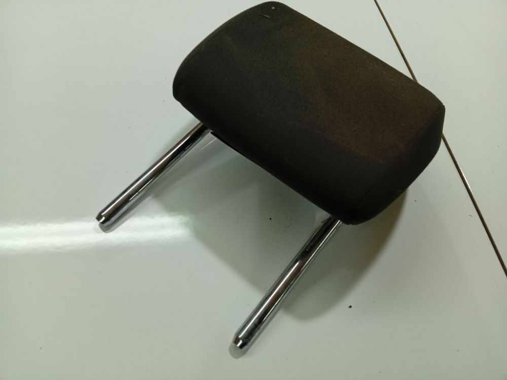 Opel Insignia 2011 Sedynes galvos atlosas (galvos atrama)