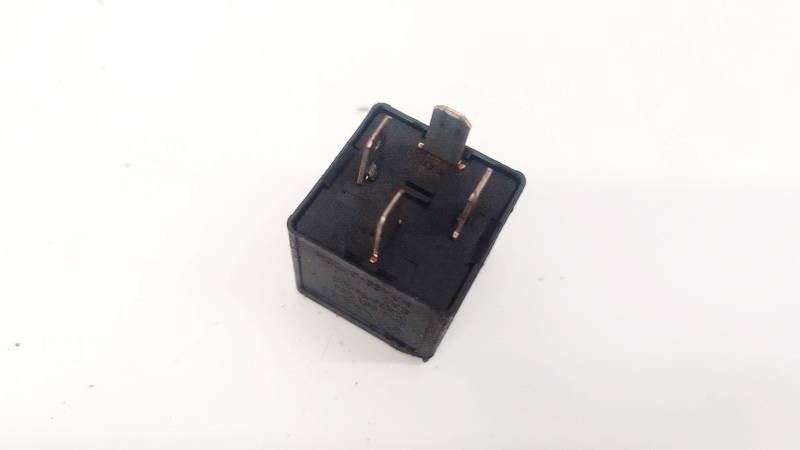 8K0951253 Audi A6 2009 Relay module - Thumbnail 2