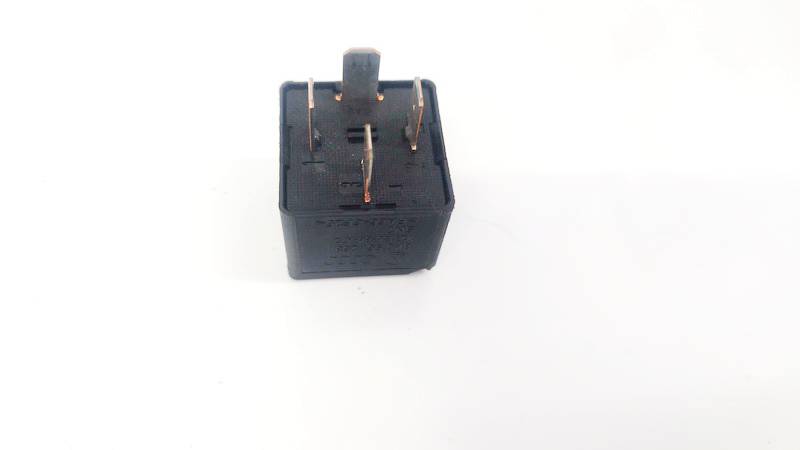 8K0951253 Audi A6 2009 Relay module - Thumbnail 3
