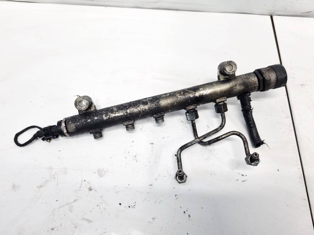 96440398 Chevrolet Captiva 2008 RAMPE INJECTION