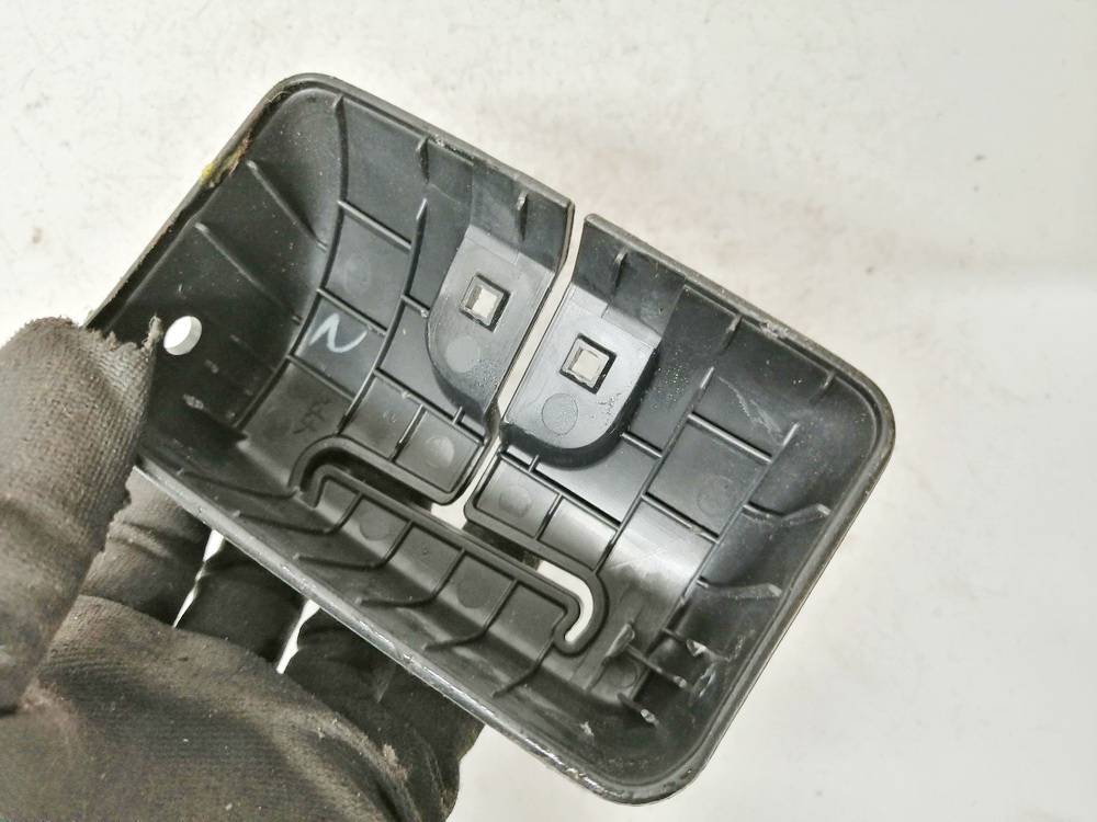 Mazda 2 2008 Wykończenie wnętrza (plastikowe elementy) - Thumbnail 3