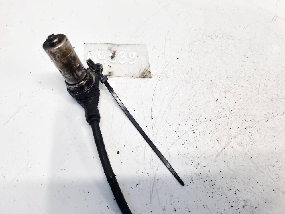 Audi A4 1995 Apatinis holo daviklis - Thumbnail 2