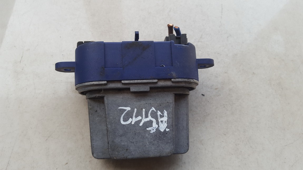 5248521812V Renault Laguna 2001 Peciuko reostatas (ezys) (ventiliatoriaus rele)