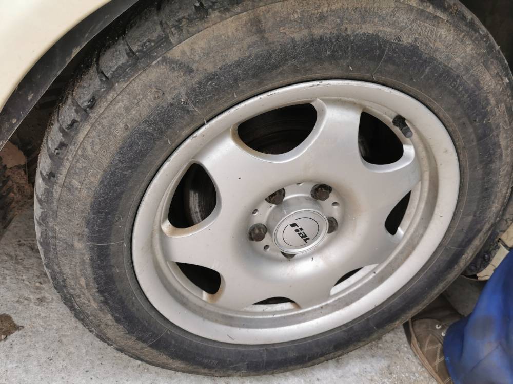 5X112 Mercedes-Benz E-CLASS 2009 Lietu ratu komplektas R16