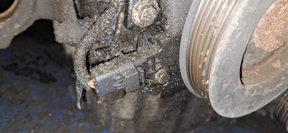 Volvo V50 2005 Датчик положения коленвала - Thumbnail 3