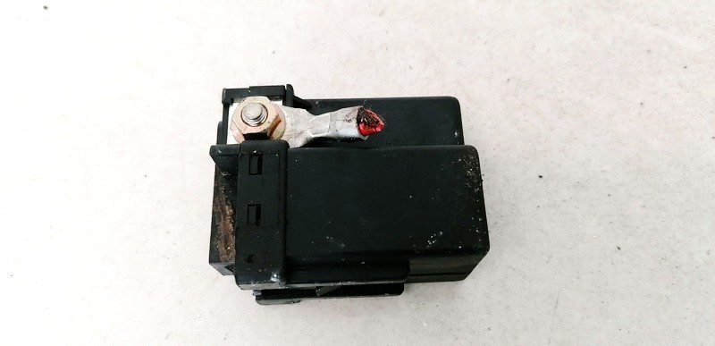 2246919 BMW 5-Series 2001 Glow plug relay - Thumbnail 3