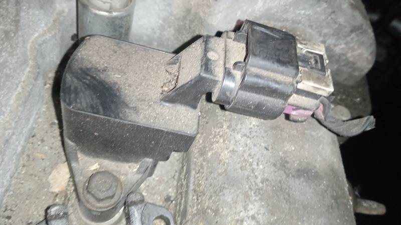 12631915 Chevrolet Cobalt 2010 Uzdegimo rite (babina) - Thumbnail 2