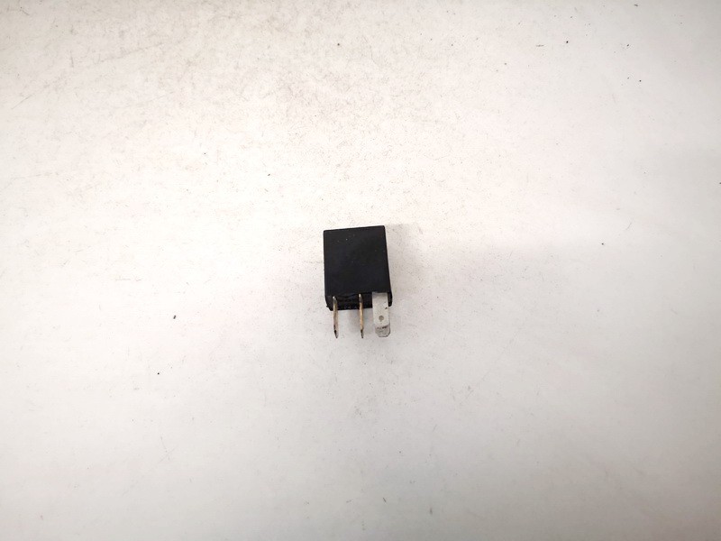 46520431 Fiat Stilo 2005 Relay module