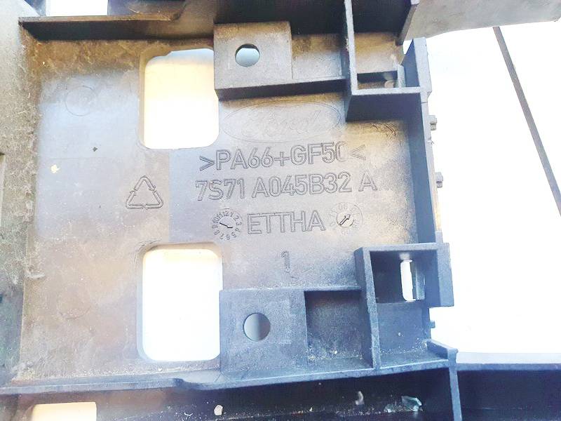 7S71A045B32AS Ford Mondeo 2007 garniture intérieure - Thumbnail 2