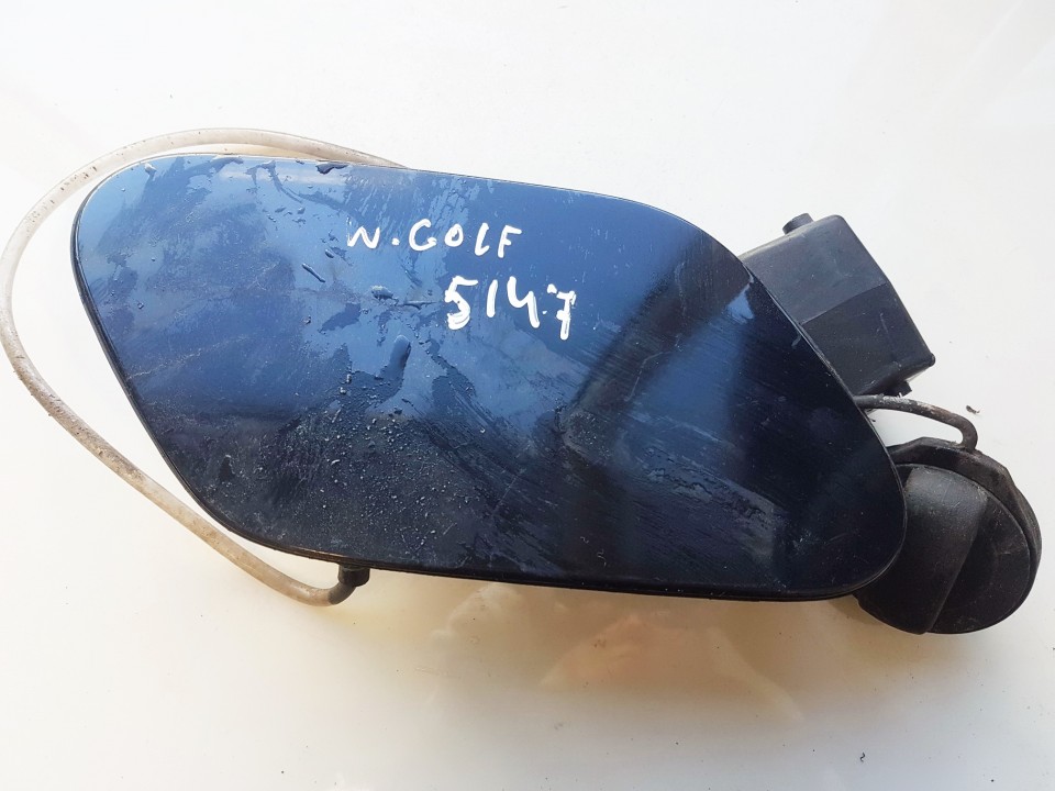 1K0010644P Volkswagen Golf 2016 Fuel door Gas cover Tank cap (FUEL FILLER FLAP)