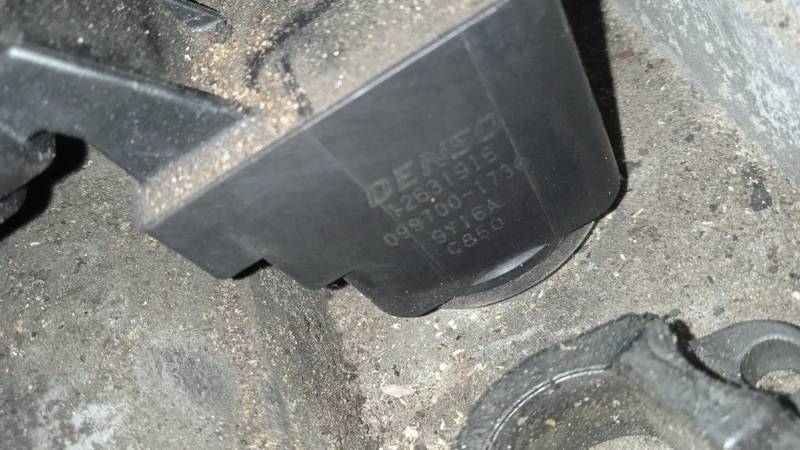 12631915 Chevrolet Cobalt 2010 Uzdegimo rite (babina) - Thumbnail 3