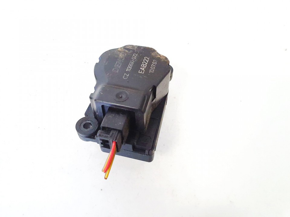 CZ113930-0721 BMW 3-Series 2007 Peciuko sklendes varikliukas - Thumbnail 2