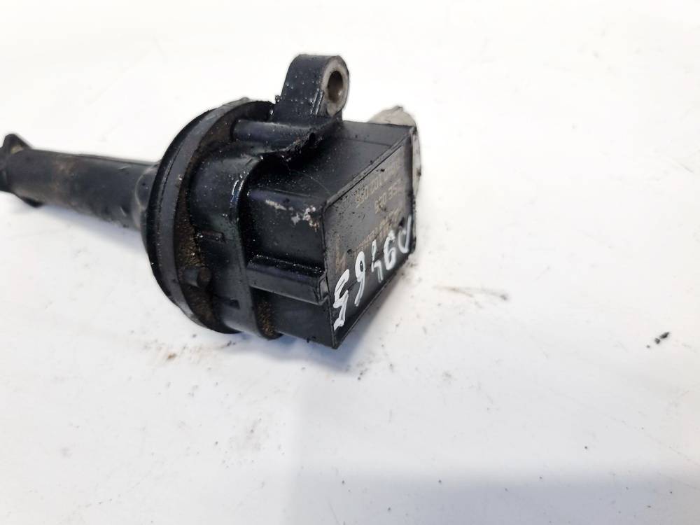 0040102055 Volvo V70 2010 Ignition Coil - Thumbnail 2