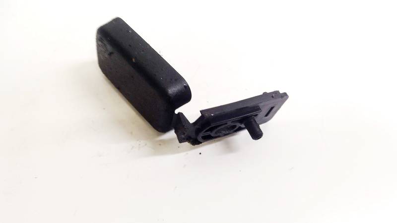 USEED Mazda 3 2007 Interior trim - Thumbnail 2