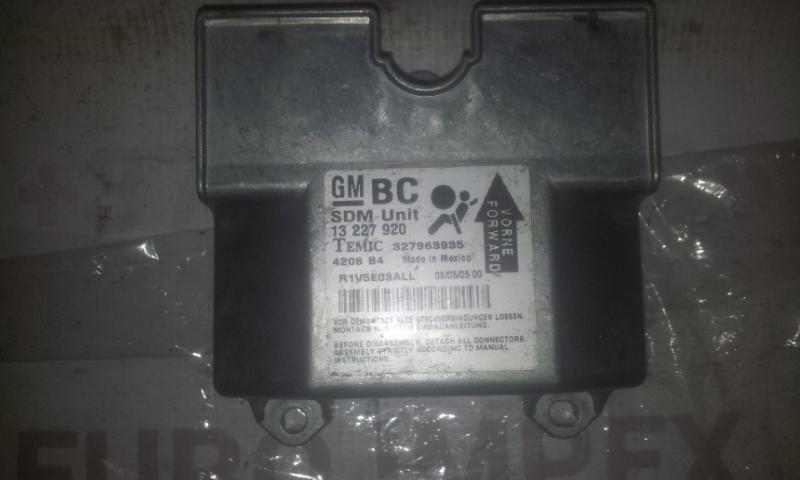 13227920BC Opel Astra 2005 Airbag crash sensors module