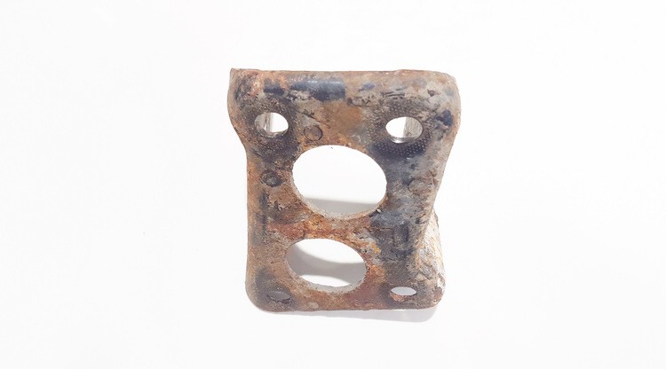 Audi A3 1997 Poikittaisen tukivarren kiinnike - TAKANA OIKEALLA - Thumbnail 2