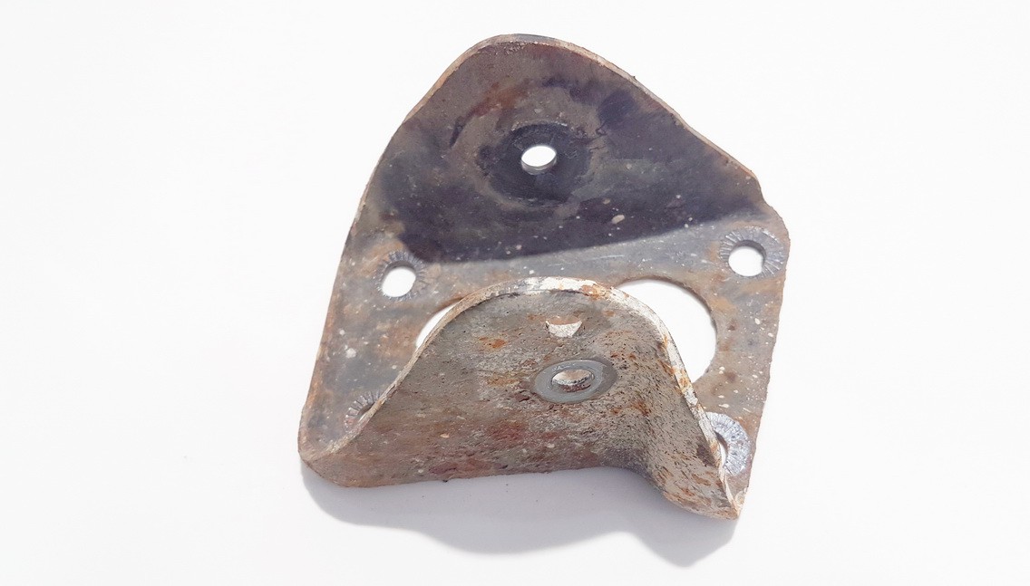 Audi A3 1997 Poikittaisen tukivarren kiinnike - TAKANA OIKEALLA - Thumbnail 3