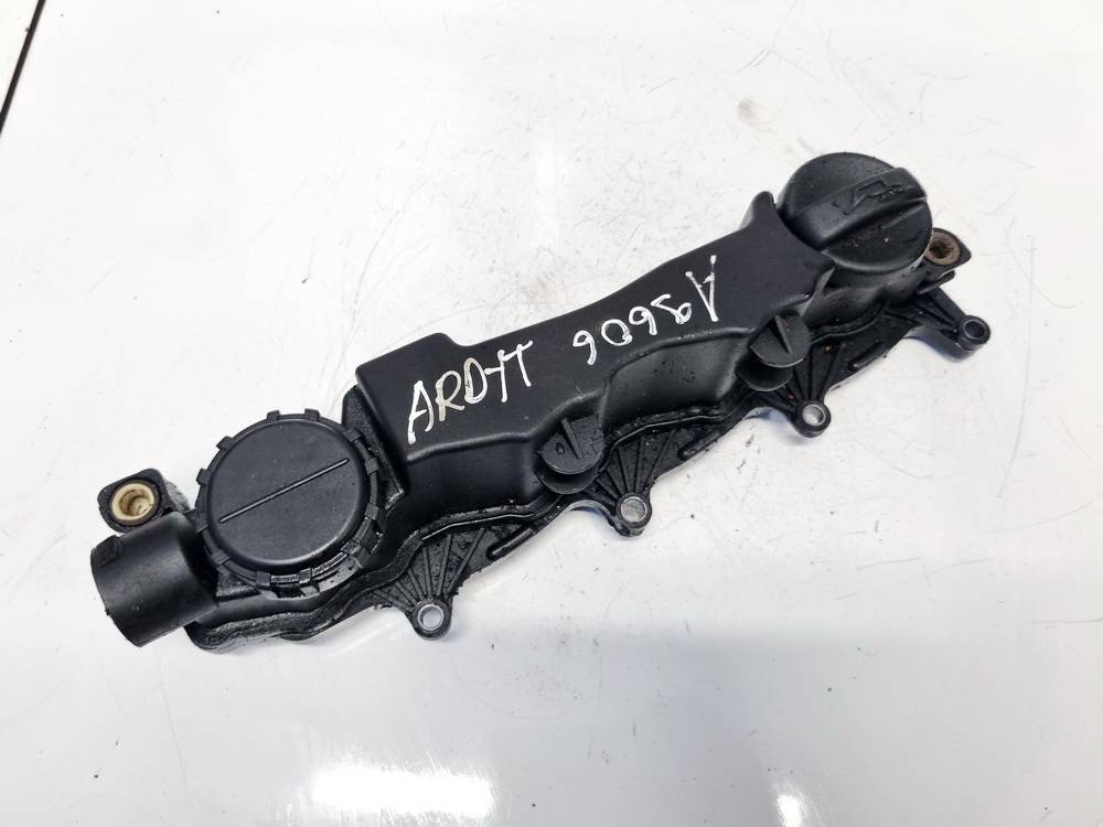 9660281080 Citroen Berlingo 2007 Pokrywa zaworów