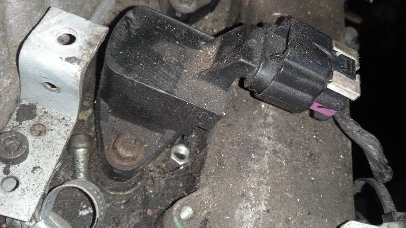 12631915 Chevrolet Cobalt 2010 Uzdegimo rite (babina) - Thumbnail 2