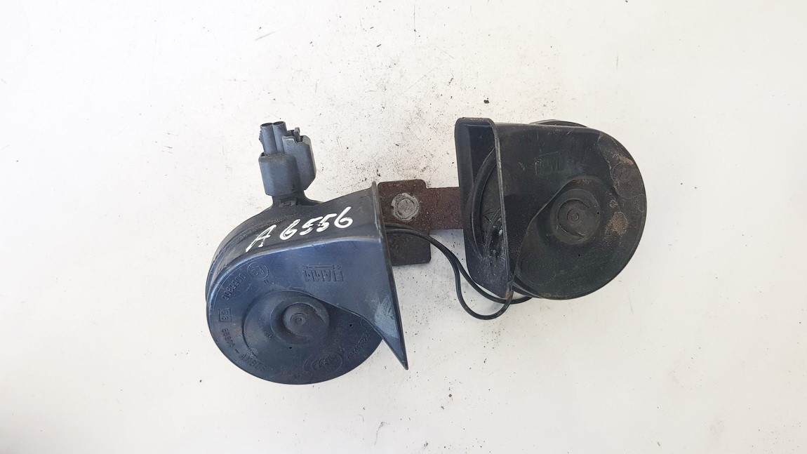 E30055306 Ford C-MAX 2008 Horn Siren - Thumbnail 2