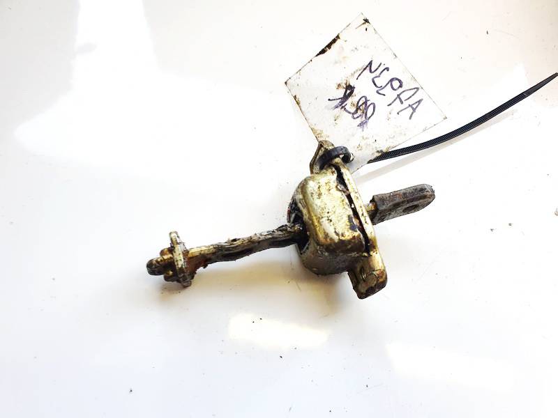 Seat Cordoba 2000 Door Check (Strap) - FRONT LEFT