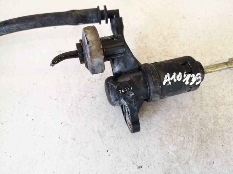 8E1721401AG Volkswagen Passat 2005 Master clutch cylinder - Thumbnail 2