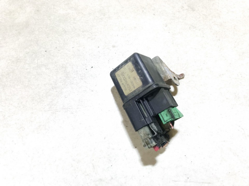 25230wd000 used Glow plug relay Nissan XTrail 2004 2.2L 20EUR